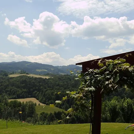 ベッド・アンド・ブレックファスト Obst- Und Weinbauernhof Bernhard